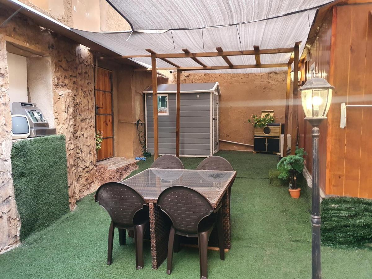 La Chocita De Tortosa Hotel Bagian luar foto